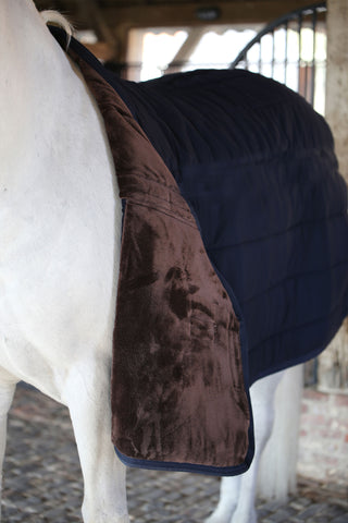 Stalltäcke Skin Friendly 150g Navy