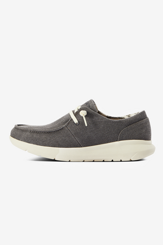Hilo Sneaker