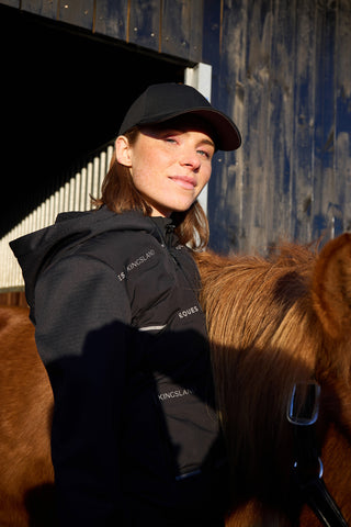 Eques KLSara Hybrid Ridjacka Svart