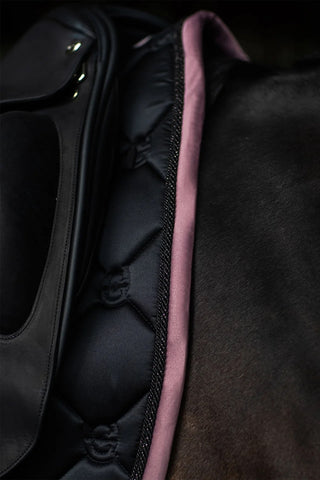Dressyrschabrak Black Blush