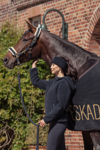 Fårskinnsgrimma Heritage AW25 Navy