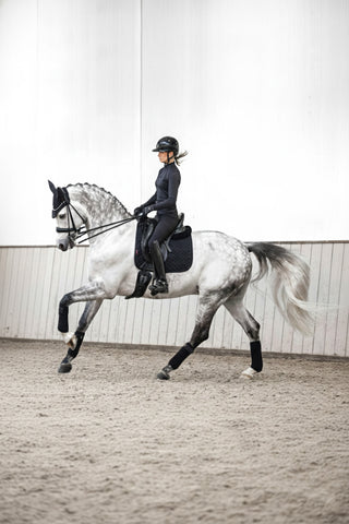 Suede Crystal Dressyrschabrak Svart