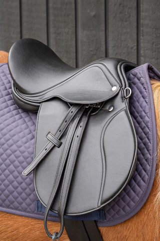Komplett Sadelset Svart