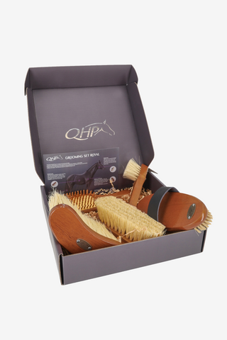 QHP Grooming Set Royal Brown