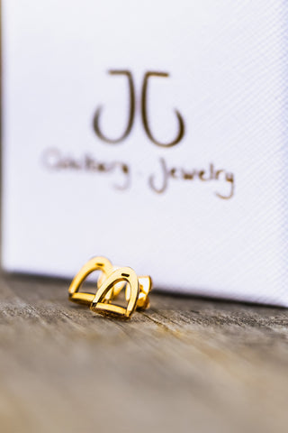 Små Örhängen Stigbyglar Guld