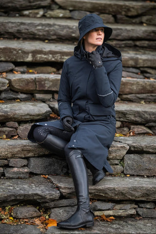 Storm Regnhatt Navy
