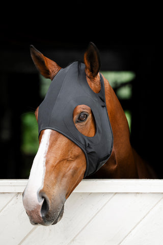 Ionic Calming Hood Black