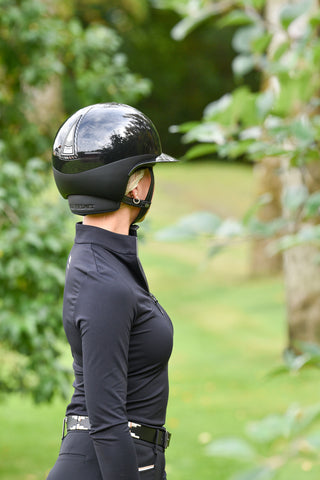 Ridhjälm Carbon Gel Vita GST Glossy Svart