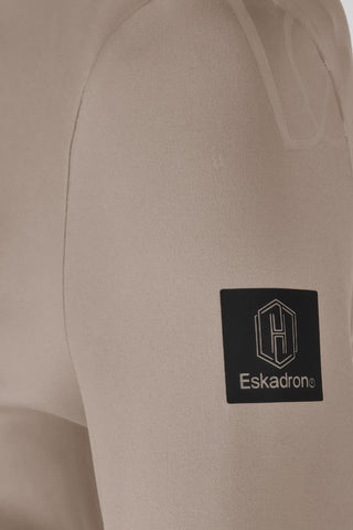 Eskadron Tröja Half-Zip Heritage 26/27 Ash detalj på ärm
